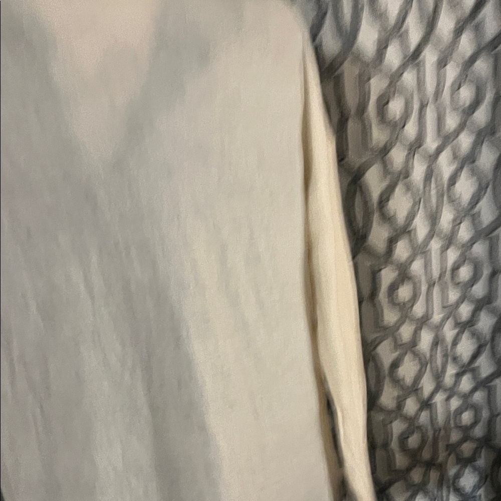 Chic Cream and Gray Cashmere Open-Front Cardigan - Picture 6 of 13